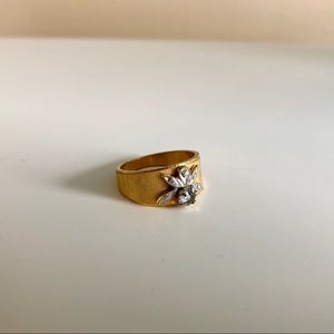SOLD Vintage Ring